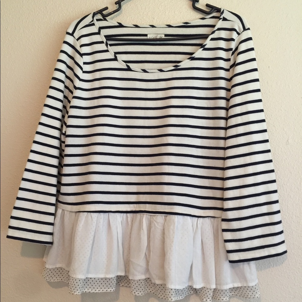 ⭐️Maison Jules Ruffled Striped Sweater Juniors XL